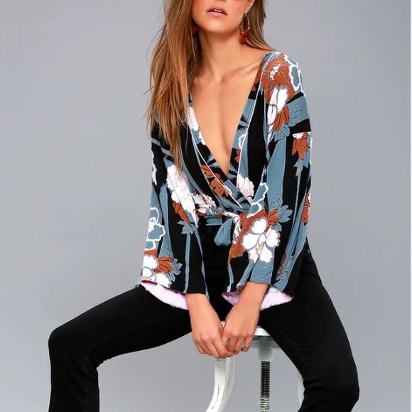 Free People Thats a Wrap Floral Bell Sleeve Kimono Top - Picture 4 of 15